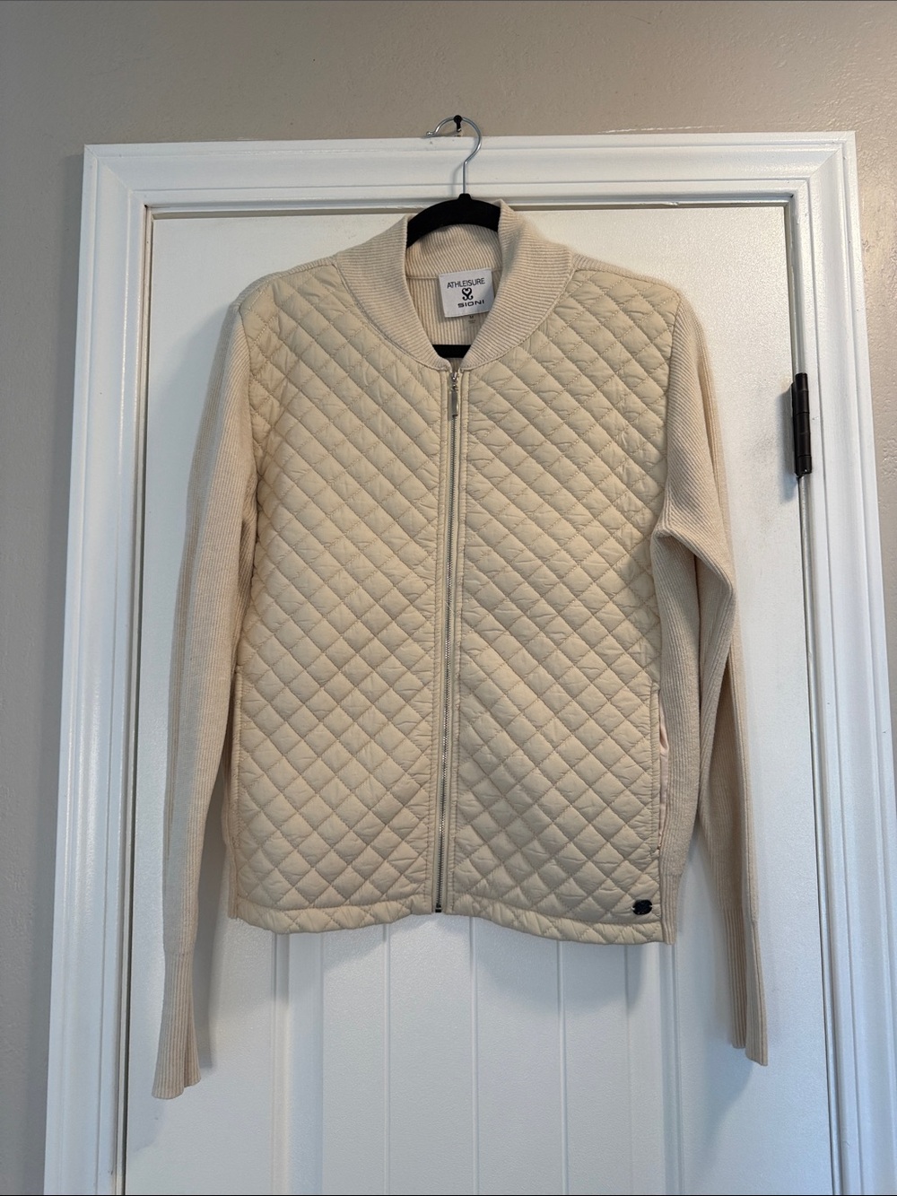 Sioni Quilted Bomber Jacket in Cream